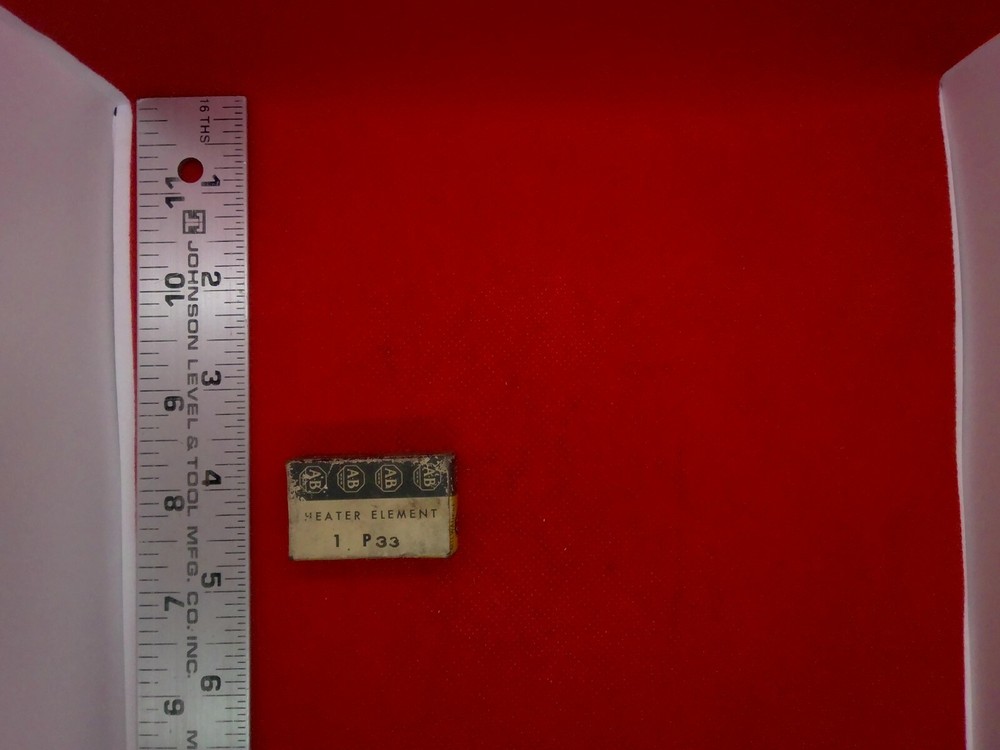 ALLEN-BRADLEY HEATER ELEMENT 1 P33