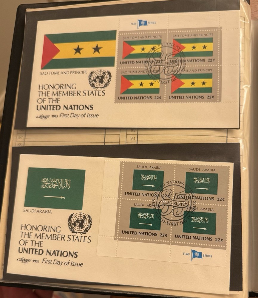 104 Mixed UNITED NATIONS First Day Covers Stamps 1985-1987 W/ Binder. Rare Lot