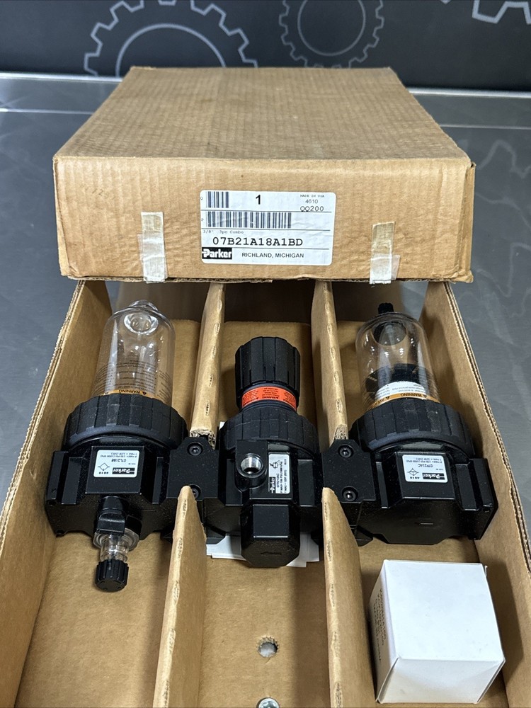 Parker 07B21A18A1BD Modular Three Piece Filter/Regulator/Lubricator, 3/8" NPT