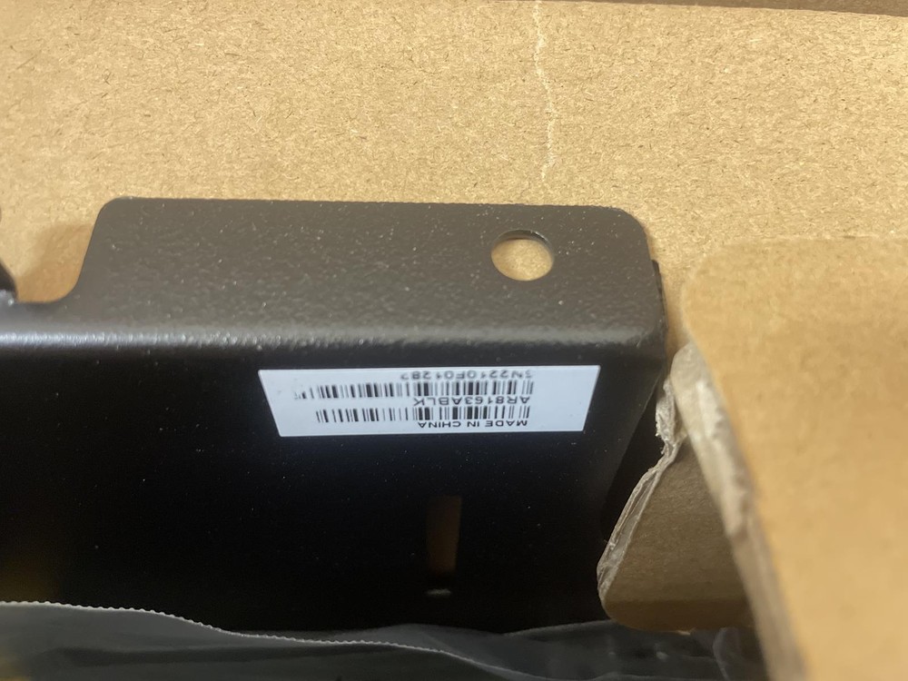 APC NETSHELTER AR8163ABLK PASS-THROUGH PARTITION