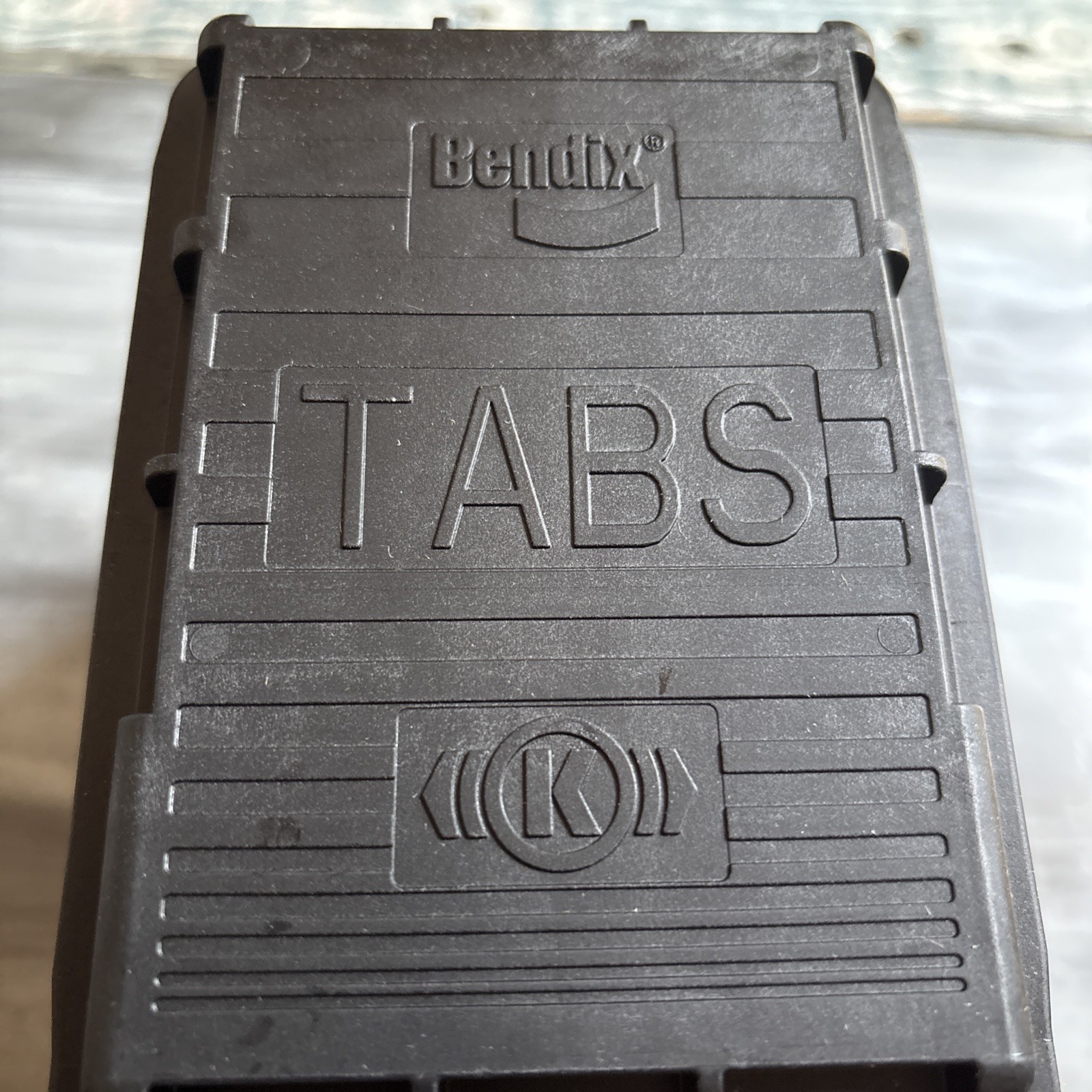 Bendix TABS-6 Standard Trailer ABS Module, Bendix OEM# K109807