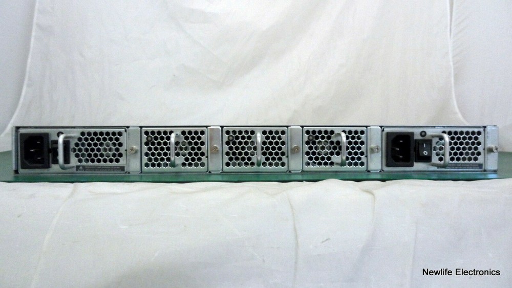 HP 411848-001 StorageWorks SAN Switch 4/32