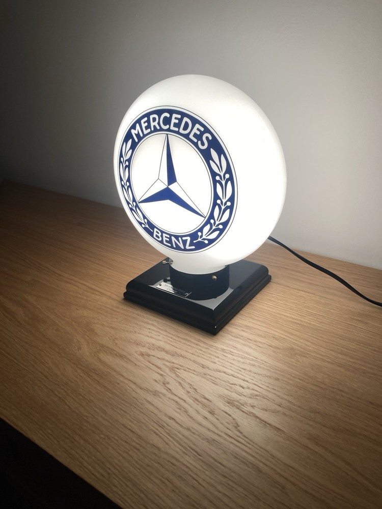 Mercedes Classic Globe Light