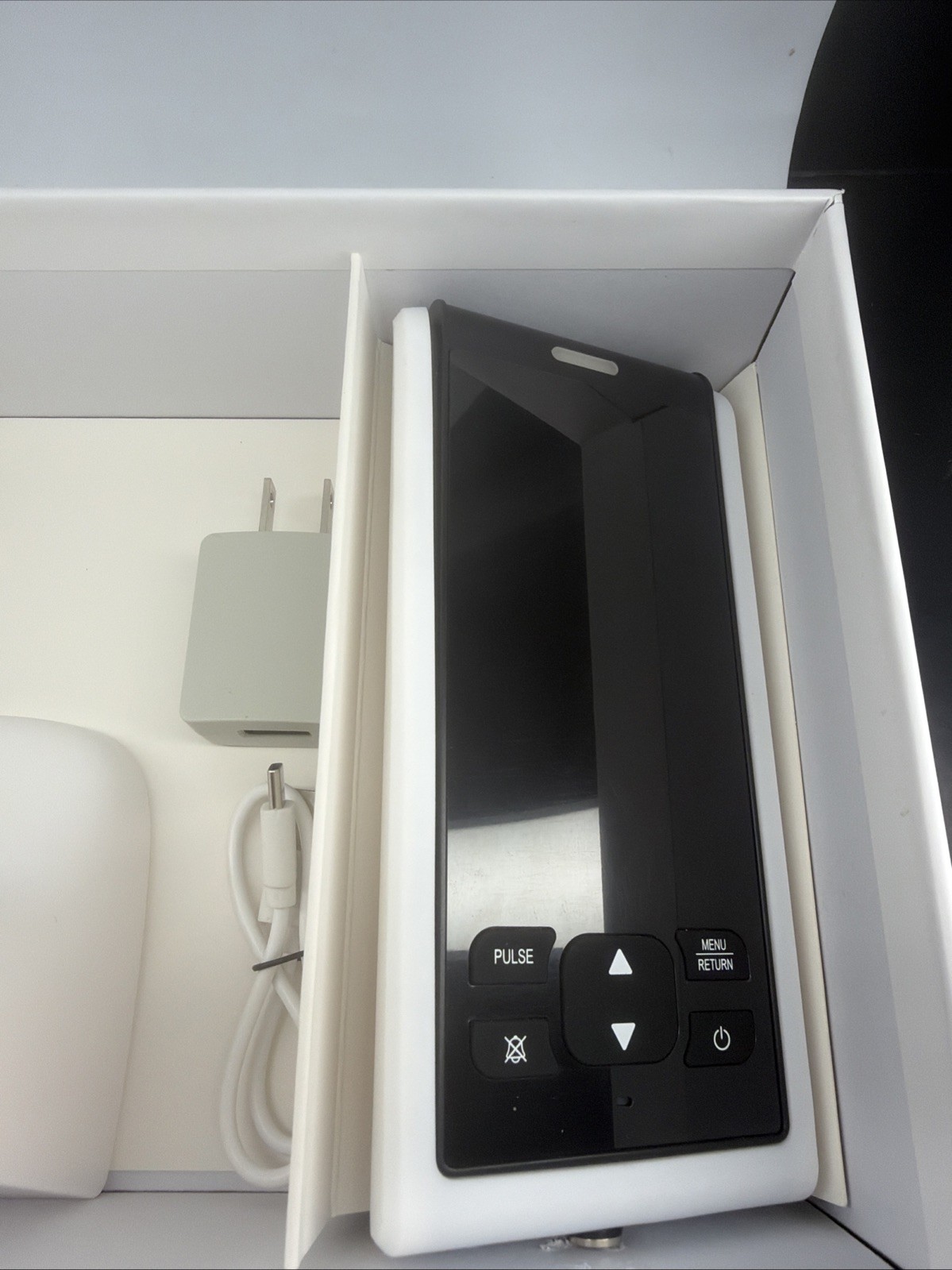 Pulse Oximeter Fingertip Infant Pulse Oximeter Overnight OPEN BOX READ $129