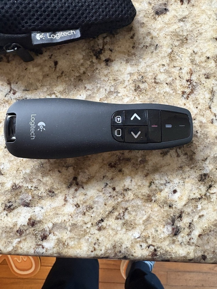 Logitech Wireless Spotlight Presentation Remote