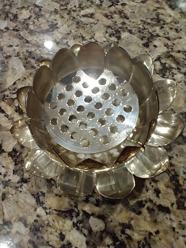 VINTAGE  Reed & Barton Flower Water Lily Lotus Frog 3 Pieces  SilverPlate #3002