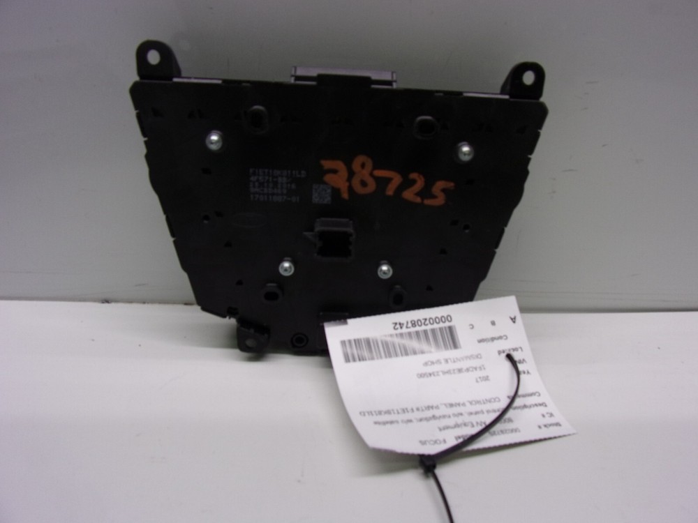 FORD FOCUS 2016-2018 A/V Equipment control panel, w/o navigation