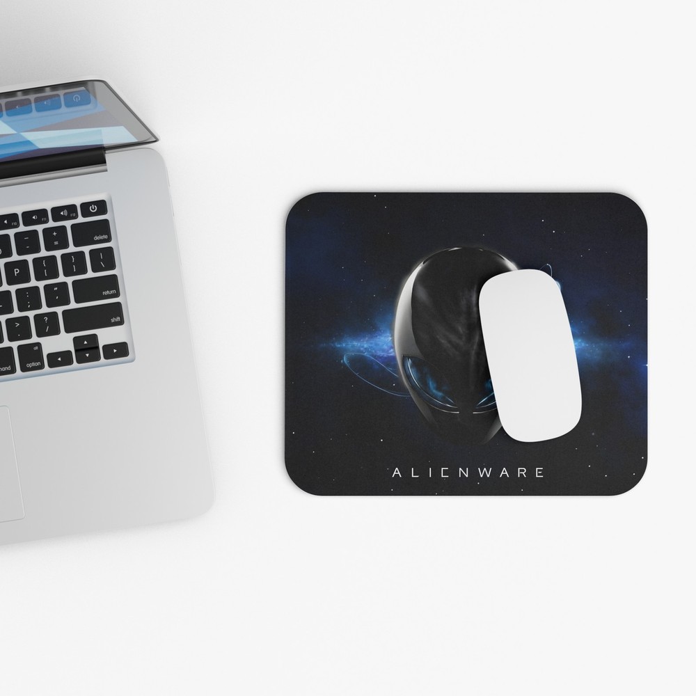 Alienware Galaxy Arrival, Themed High Performance Gaming Mouse Pad (Rectangle)