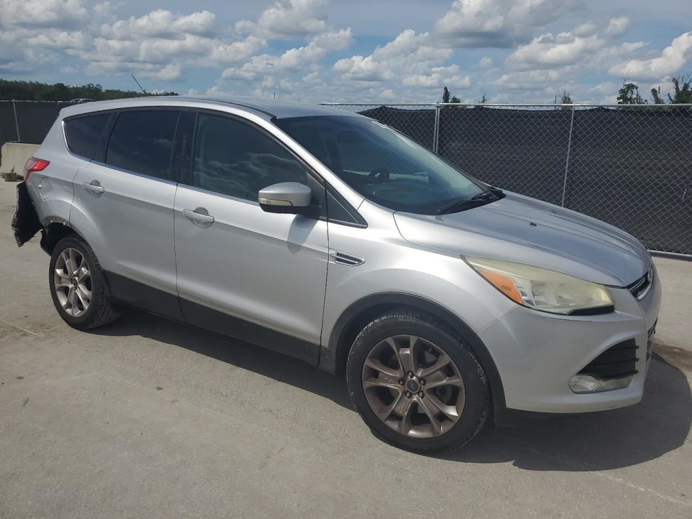 ESCAPE 2013 Glove Box 4827738