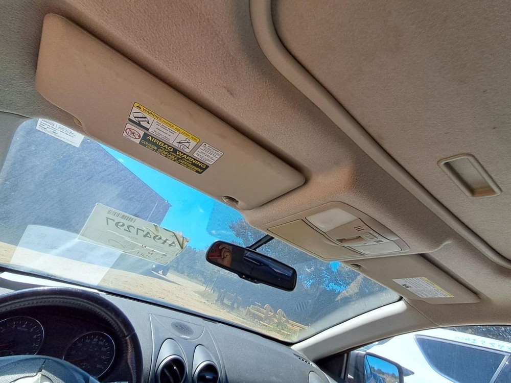 ROGUE 2013 Glove Box 4813543