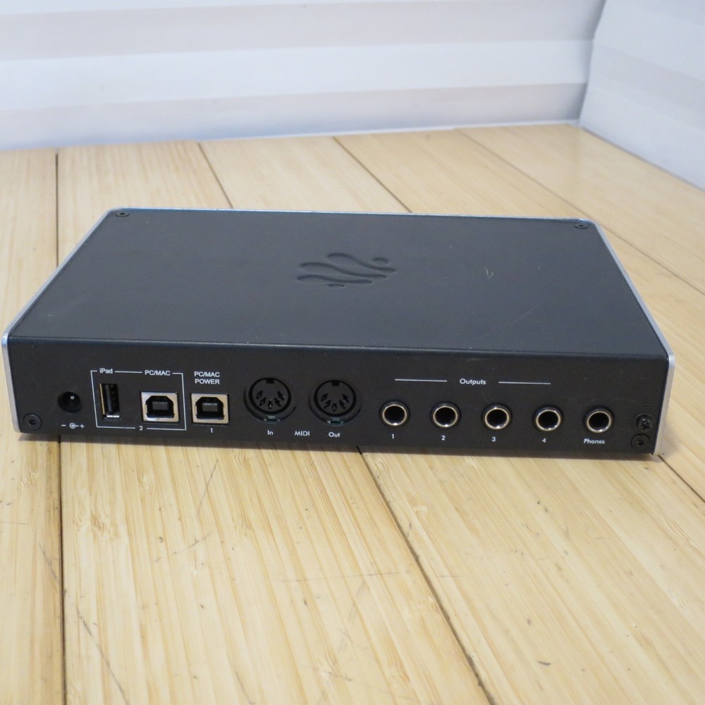 iConnectivity iConnectAUDIO2+ USB Audio Interface MIDI I/O Phantom Power