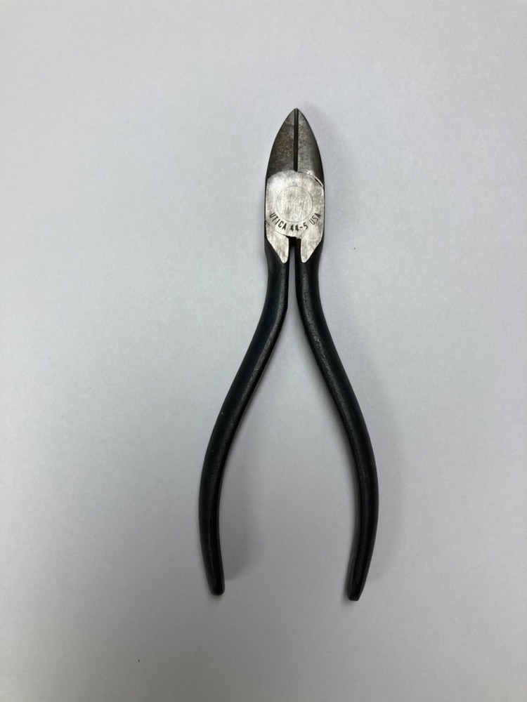 Utica 44-5 wire cutter