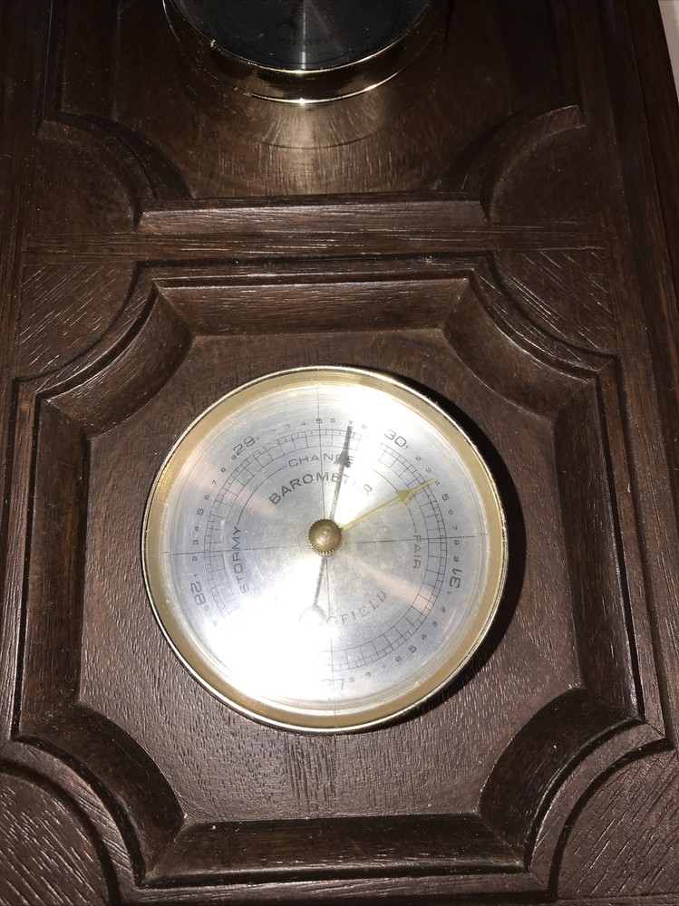 Wall hung Thermometer Barometer & Humidity Meter.