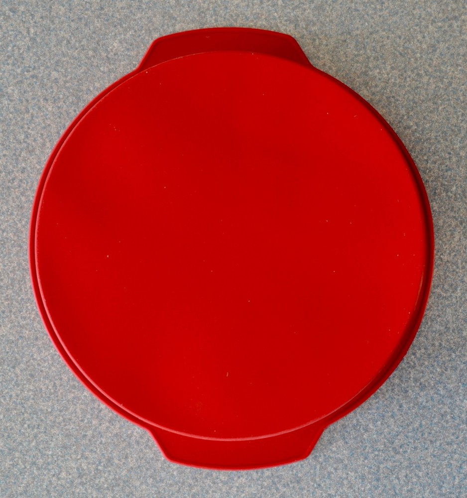 ^KITCHENAID 9" RED ROUND SILICONE CAKE PAN