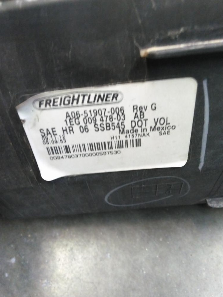 For 2013 FREIGHTLINER CASCADIA 2007-2018 HEADLIGHT Left , MN