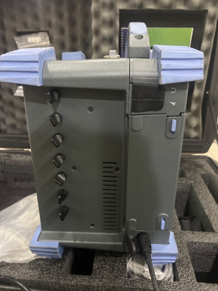 Exfo FTB-400 Universal Test