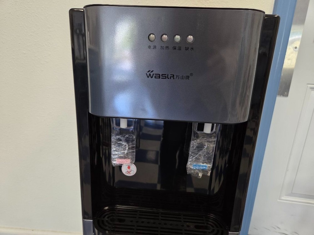 hot cold water dispenser bottom load