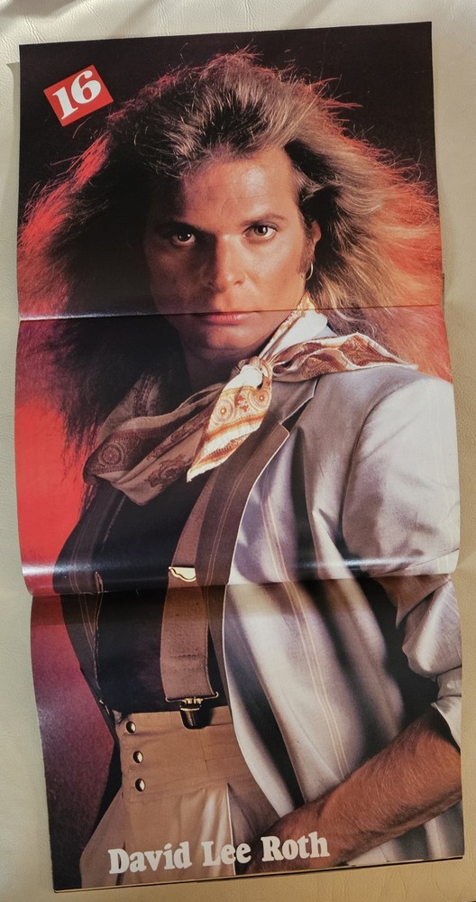 16 Magazine November 1982