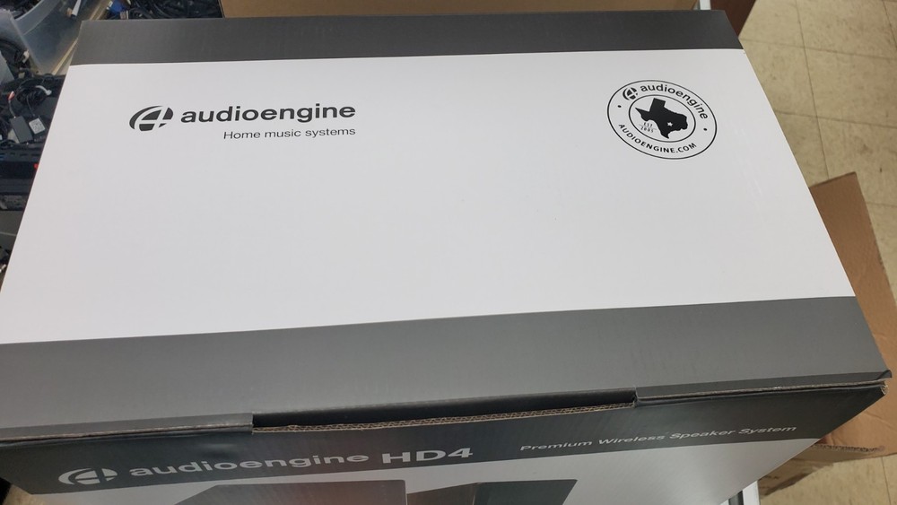 AUDIOENGINE HD4 Premium Wireless Speaker System