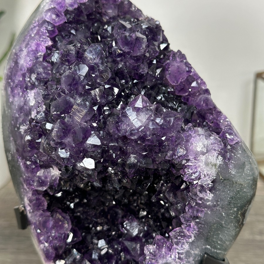 Amethyst Geode With Beautiful Crystal Formation. MWS2495