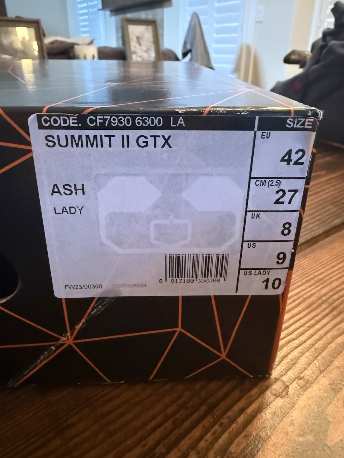 New Crispi Women's 10 Men’s 9 Summit II GTX Boots hunting hiking