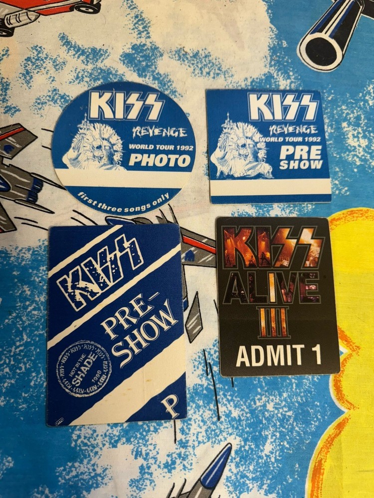 Kiss Revenge World Tour 1992. Blue VIP Cloth Backstage Pass. OTTO