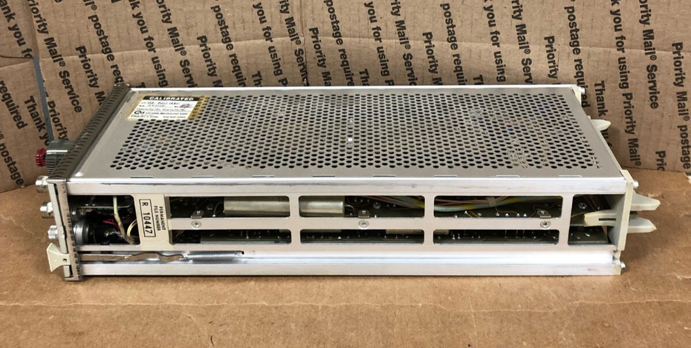 PARTS! TEKTRONIX model 7B53A Dual Time Base Main Triggering Amplifier Module