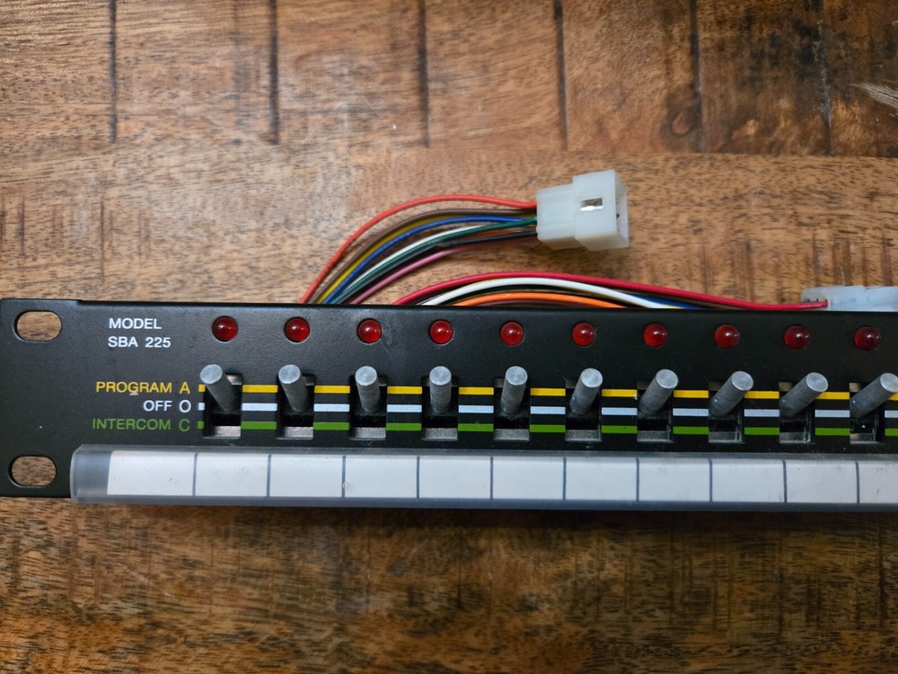 Bogen SBA225 25-Key Station Selector Panel