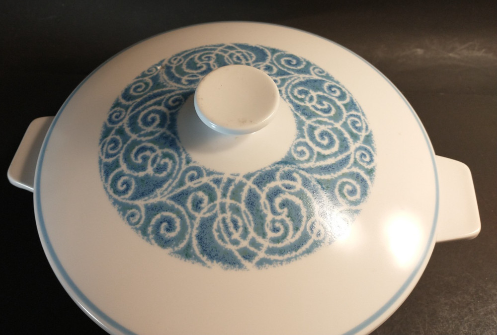 Noritake Milburn 9025 1.5 quart casserole