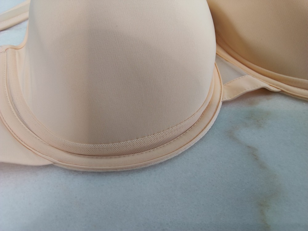 UNDEROUTFIT Ultimate Coverage Bra Underwire Adjustable Straps 38B Sand