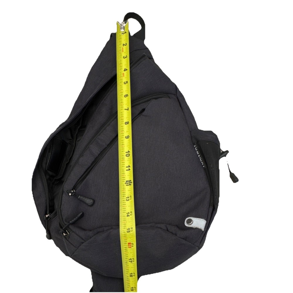 TURNWAY Black Hiking Backpack USB Port Adjustable Strap Multiple Compartments