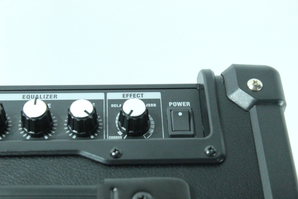 ROLAND CUBE-10GX (SDM043595)