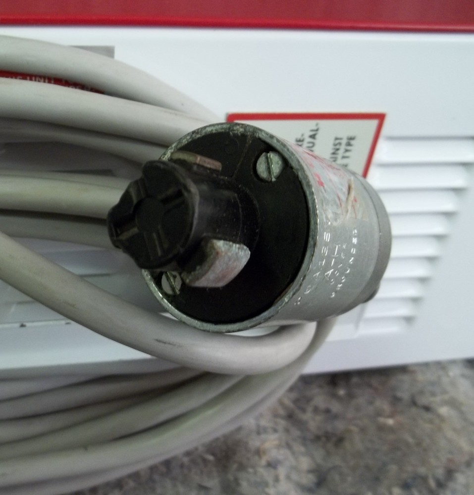 Wolf 2083-40 Light Source - With Foot Control