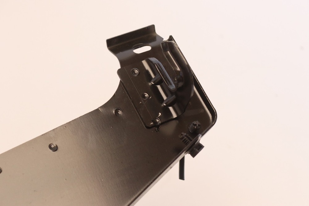 2019-2023 VOLVO VNL DASH SUBSTRUCTURE BRACKET FRAME SUPPORT 21088060 OEM