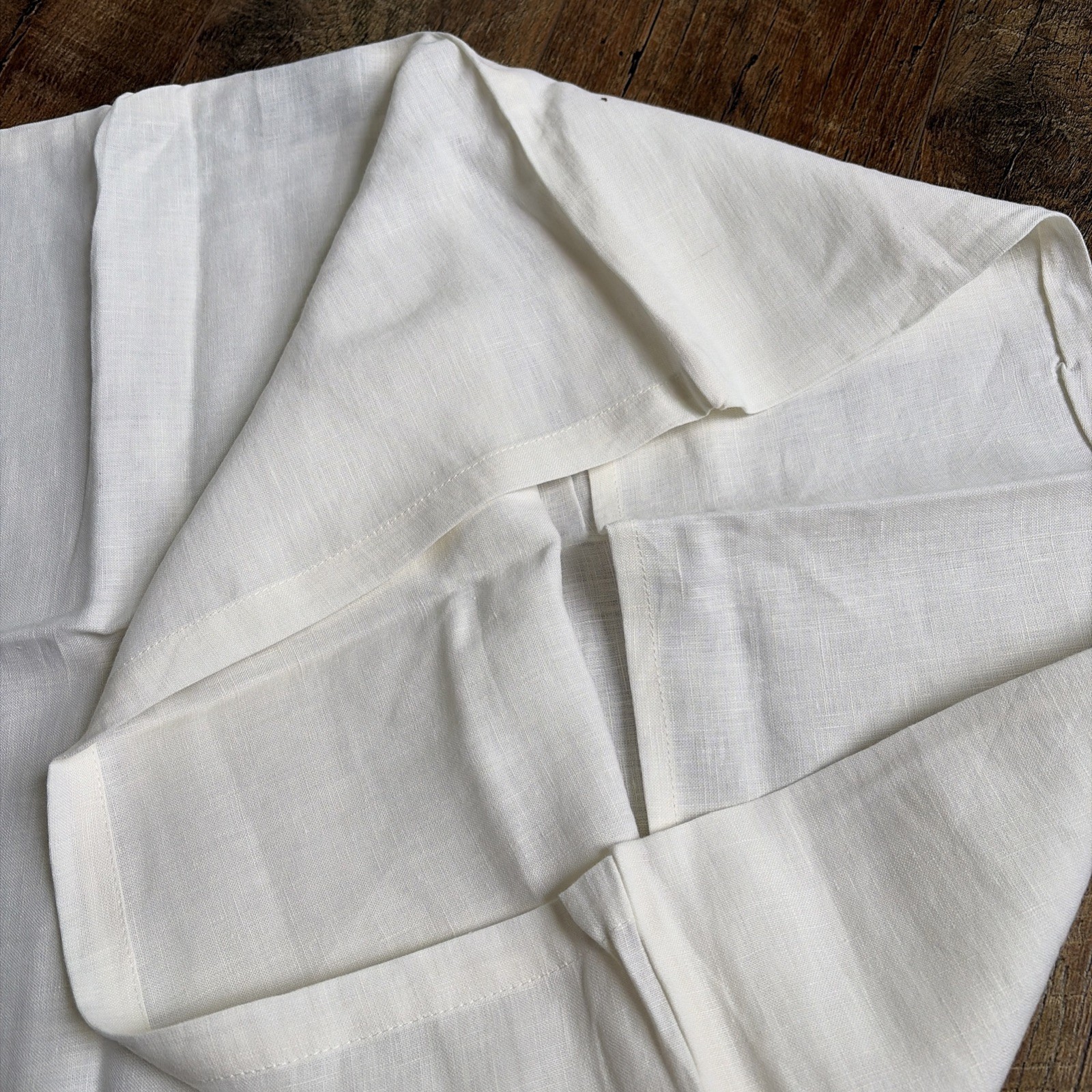Primary | 100% French Linen Standard Queen Pillowcase Set Of 2 Envelope Closure