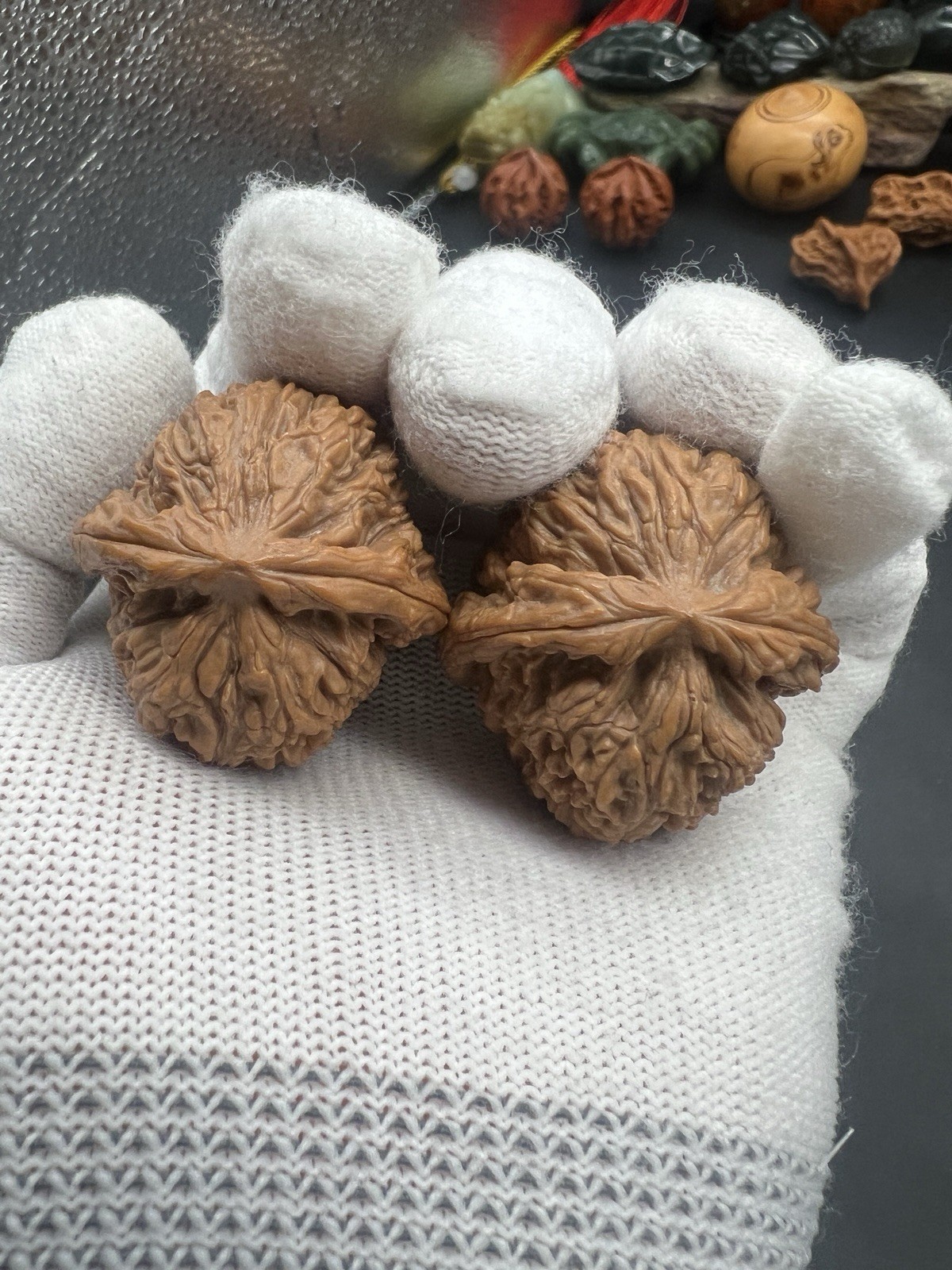 Pair of Match Chinese Health Walnut Collection36×38×36.5mm 精配文玩核桃～闷尖涿鹿南疆石