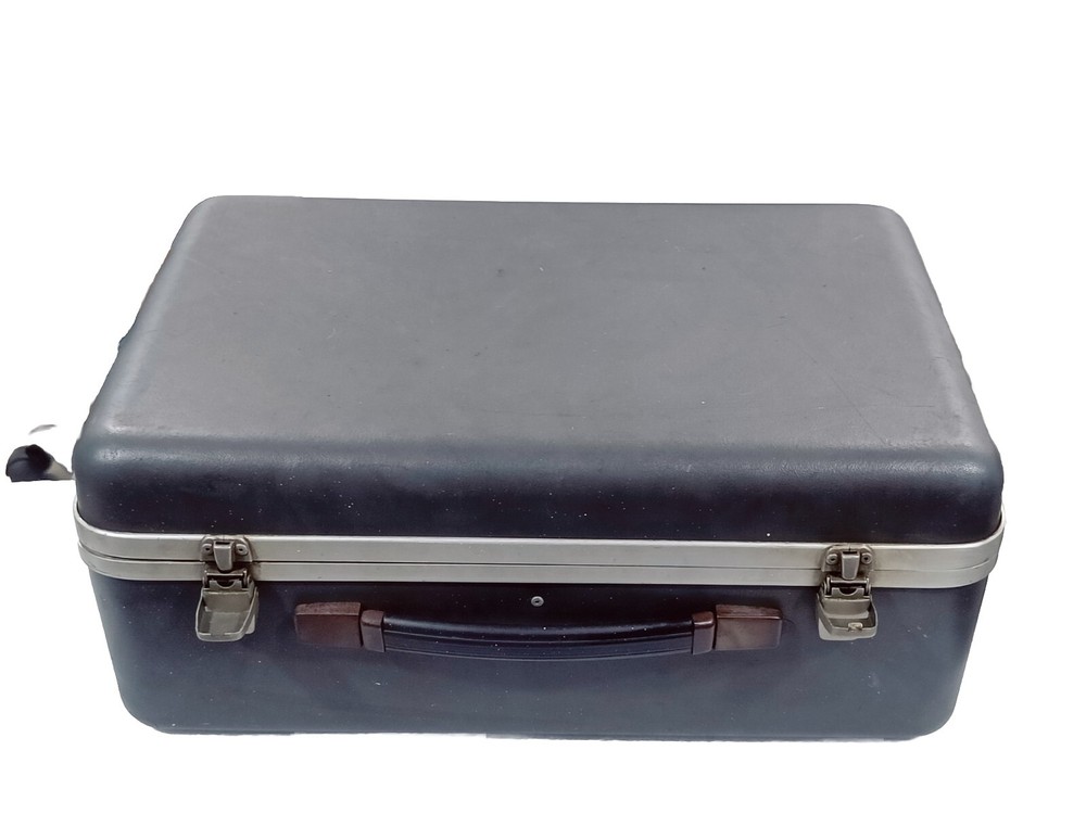 Pennwalt Wallace & Tiernan FA-145 Precision Pneumatic Calibrator