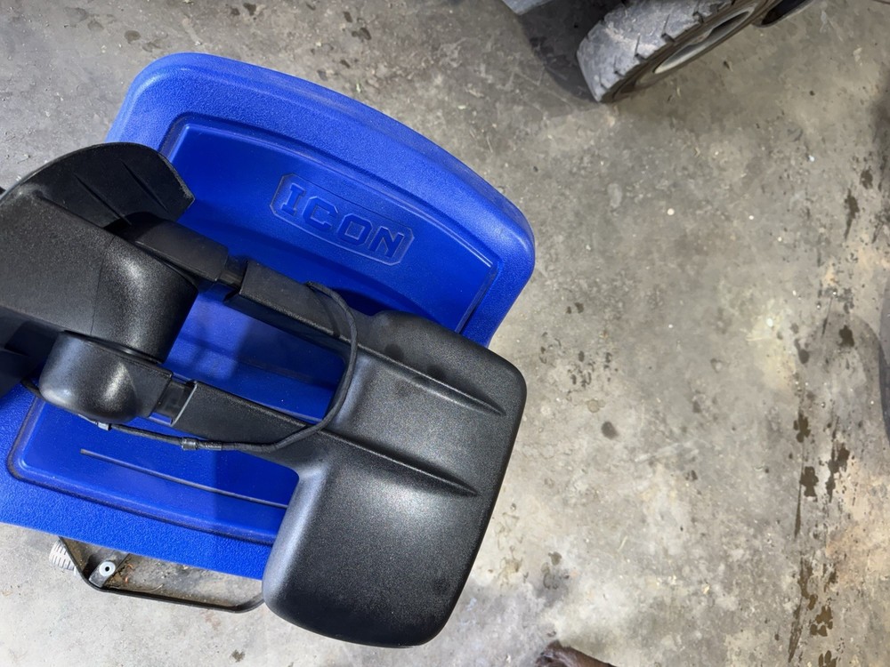 OEM Chevy Tow Mirrors 2007+