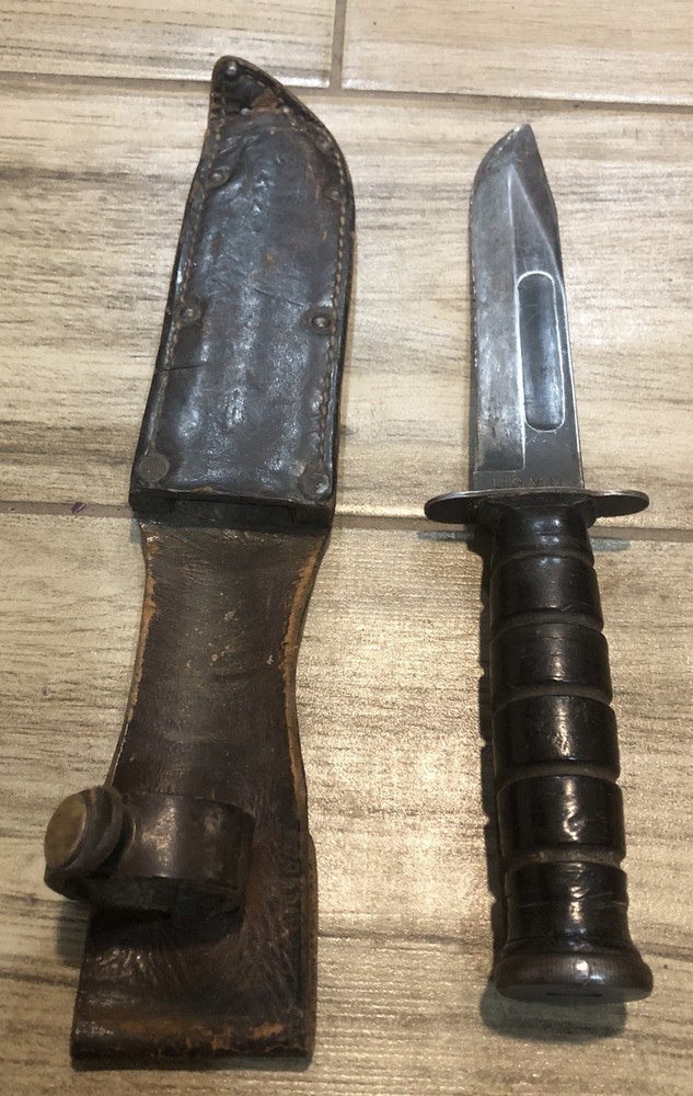 Ww2 Camillus N.Y.  U.S.N. Mark 2 Combat Knife