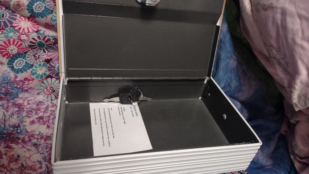 London Book Lock Box with Keys