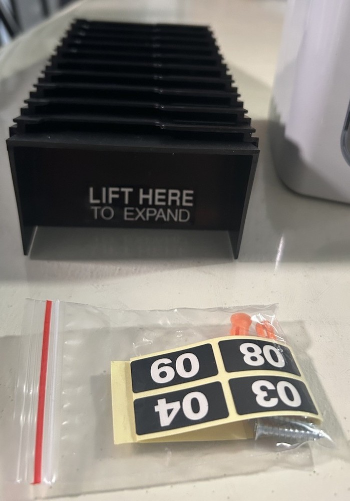 LATHEM 400E TOP FEED ELECTRONIC TIME CLOCK KIT - Missing Key