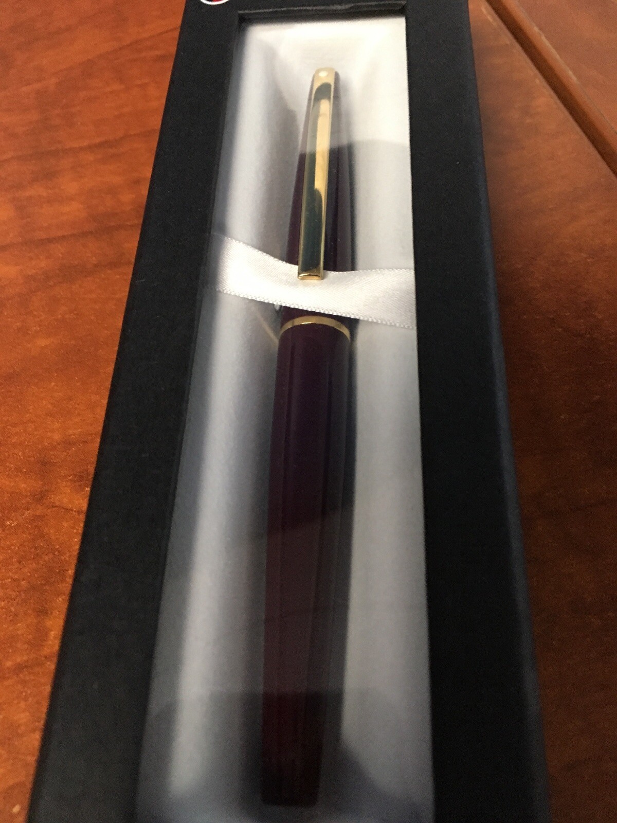 Sheaffer Taranis Stormy Wine “M” Nib Fountain Pen