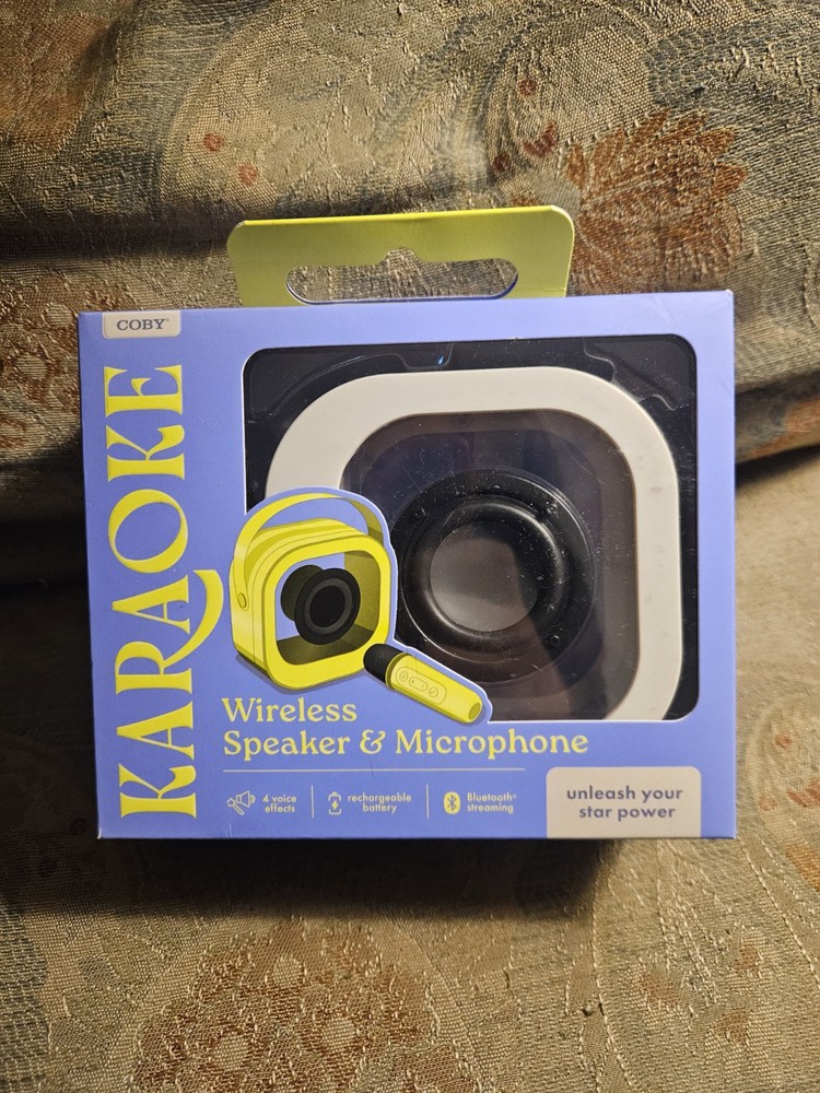 COBY Karaoke Wireless Speaker & Microphone Set NEW