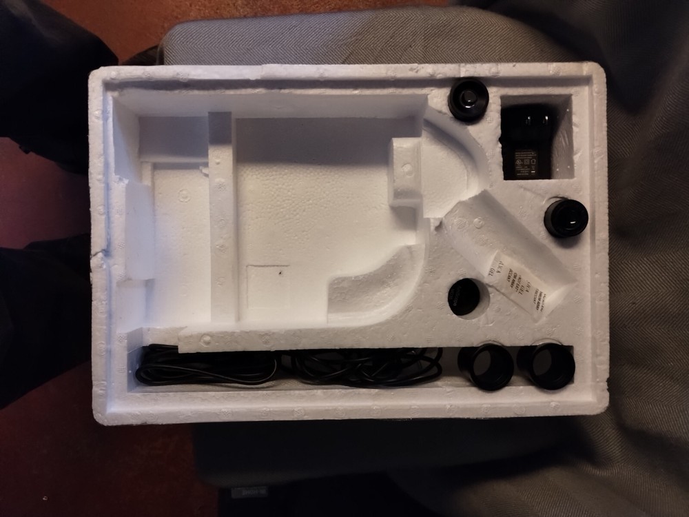 AMscope, 40x1000 Dual light Metal Frame Digital Microscope plus a USB camera