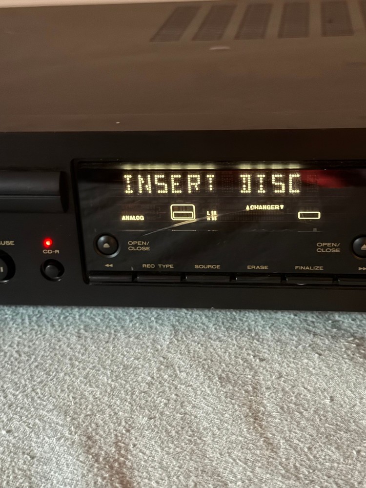 MARANTZ DR6050/U1B -- CD Recorder and Player - Great condition!! NO REMOTE