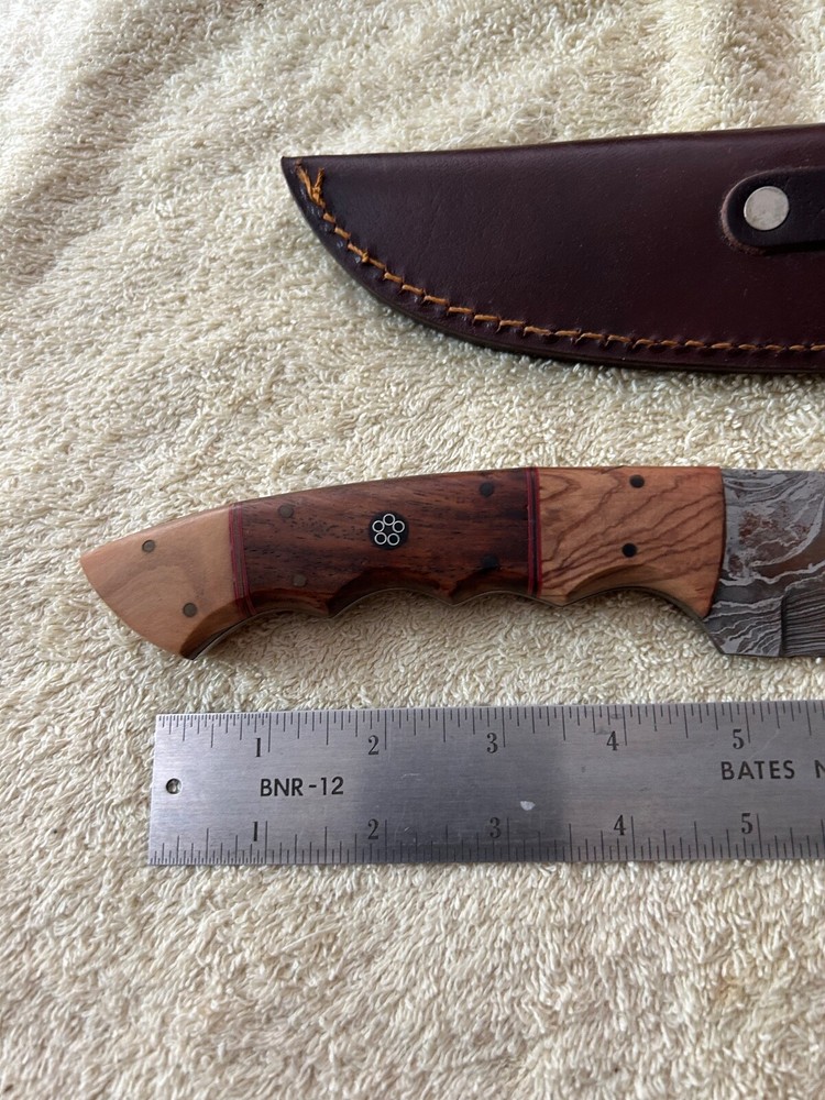 Knife with Sheath