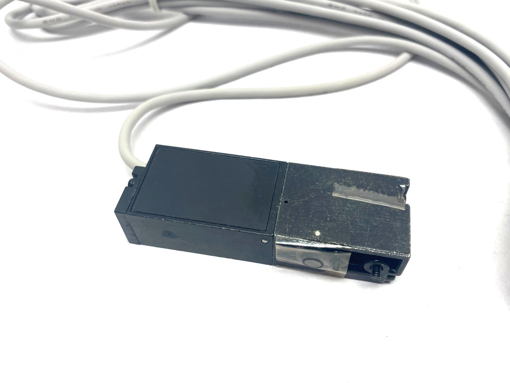 SMC ZSM1-021L Diaphragm Type Vacuum Switch Solid-State 4.5-28VDC