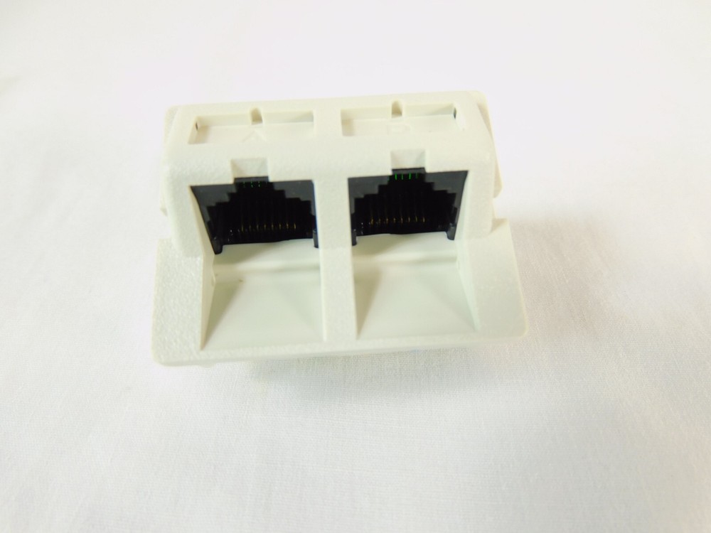 CT-5-A4-A4-02 CT Coupler Angled Double Cat5e T568B White
