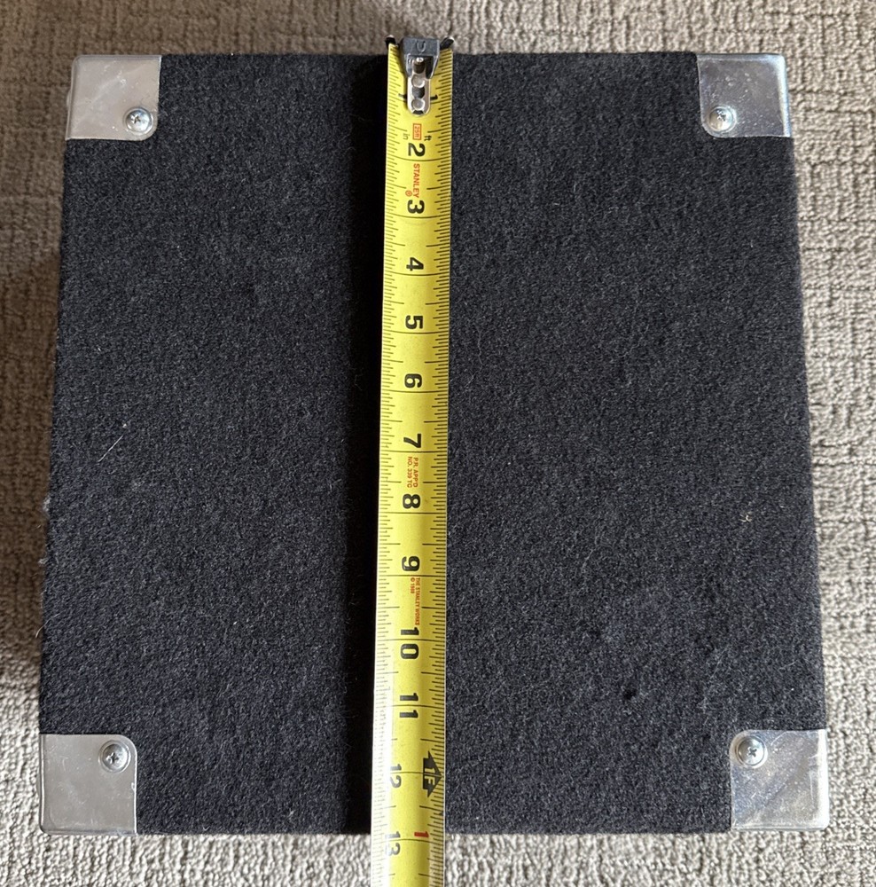 Grundorf CD Case DCV-112/BK Four Rows 2 Rows Compact Excellent Condition