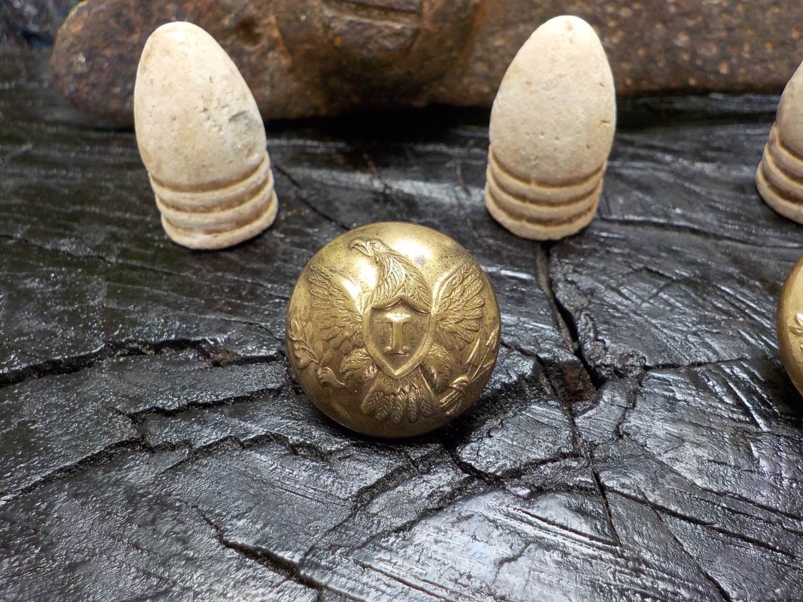 Old Rare Vintage Antique Civil War Relic Infantry Buttons Lockplate Bullets